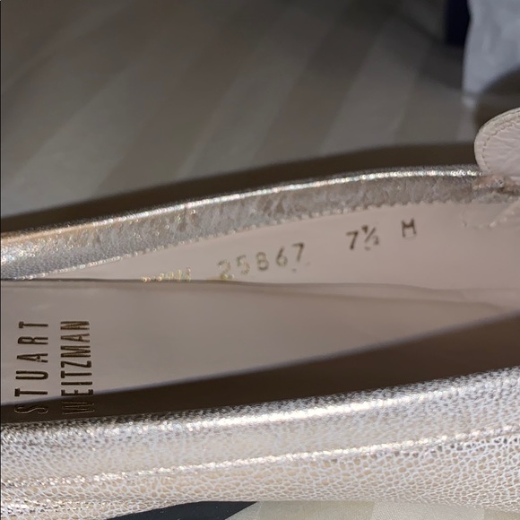 Stuart Weitzman gold slides - Picture 2 of 6